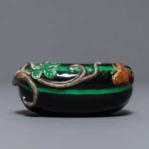Een polychrome Chinese penselenwasser in de vorm van een meloen, 18/19e eeuw — foto 3