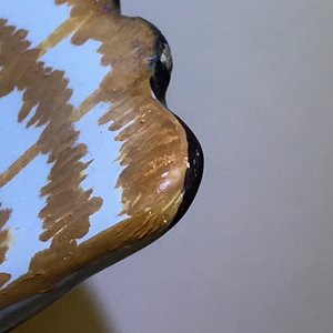 Een polychrome Delftse botervloot in de vorm van een kievit, 18e eeuw — foto 14