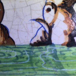 Een polychrome Delftse tegel met een Triton en een zeemeermin, Rotterdam, 1e kwart 17e eeuw — foto 8