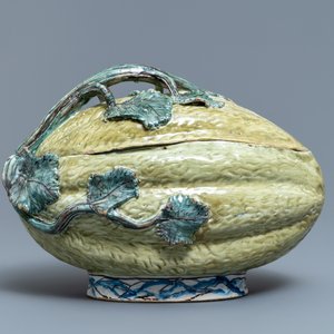 Een polychrome Delftse terrine in de vorm van een pompoen, 18e eeuw — foto 4