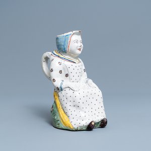 Een polychrome 'Jacqueline' kan Rijsel, Frankrijk, 2e helft 18e eeuw — foto 1