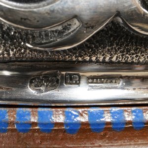 Een pul met aposteldecor in Creussen steengoed met latere Russisch zilveren Fabergé-montuur, 1656 gedateerd — foto 8