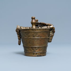 Een quasi compleet bronzen pijlgewicht, Neurenberg, Duitsland, 17e eeuw — foto 5