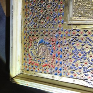 Een rechthoekig Siculo-Arabisch ivoren kistje, Sicilië, 13/14e eeuw — foto 28