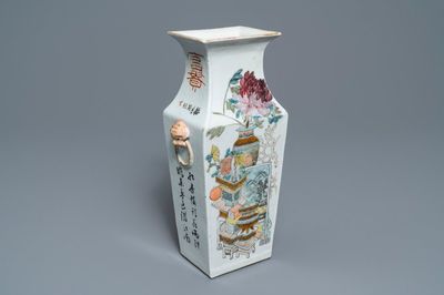 Een rechthoekige Chinese qianjiang cai vaas, 19/20e eeuw