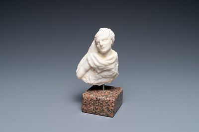 Een Romeins marmeren fragment, 1/4e eeuw
