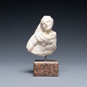 Een Romeins marmeren fragment, 1/4e eeuw — foto 2