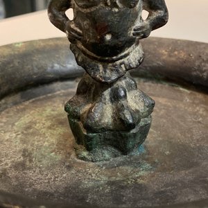 Een Romeinse bronzen 'sater' kom, wellicht 3/6e eeuw — foto 10