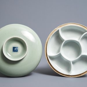 Een ronde Chinese celadon dekselkom met compartimenten, Qianlong merk, 19e eeuw — foto 5