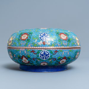 Een ronde Chinese cloisonné dekseldoos, 19e eeuw — foto 3