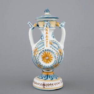 Een set van 3 tonvormige fopkannetjes uit Talavera, Spanje, ca. 1820 — foto 6