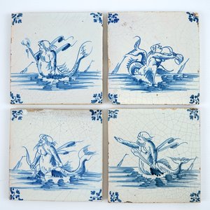 Een set van 4 Gentse tegels met zeewezens, 17e eeuw — foto 1