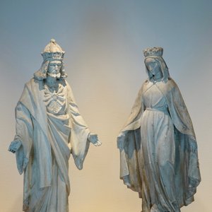 Een set van twee plaasteren religieuze figuren, 19/20e eeuw, Brugge — foto 1