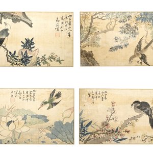 Een set van vier Chinese aquarellen van vogels bij bloesemtakken en kalligrafie, in kader, 19e eeuw — foto 1
