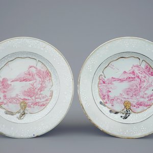 Een set van vier Chinese borden met bianco sopra bianco decor, Qianlong, 18e eeuw — foto 5