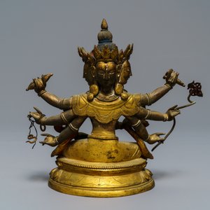 Een Sino-Tibetaanse ingelegde verguld bronzen figuur van Ushnishavijaya, 18e eeuw — foto 2