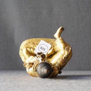 Een Sino-Tibetaanse met koraal en turkoois ingelegde verguld bronzen figuur van Tara, 18e eeuw — foto 11