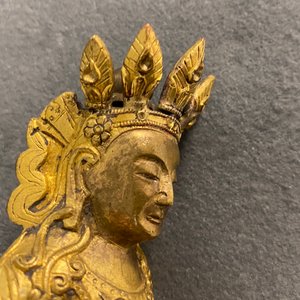 Een Sino-Tibetaanse verguld bronzen figuur van Boeddha, 18e eeuw — foto 13