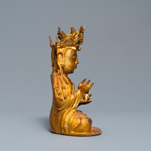 Een Sino-Tibetaanse verguld bronzen figuur van Boeddha, Ming — foto 3