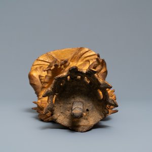 Een Sino-Tibetaanse verguld bronzen figuur van Boeddha, Ming — foto 7