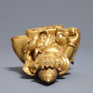 Een Sino-Tibetaanse verguld bronzen figuur van Jambhala, 19/20e eeuw — foto 5