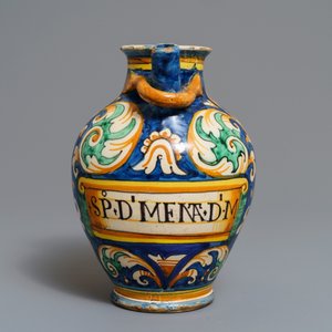 Een siroopkan in Italiaanse majolica, Montelupo, 17e eeuw — foto 3