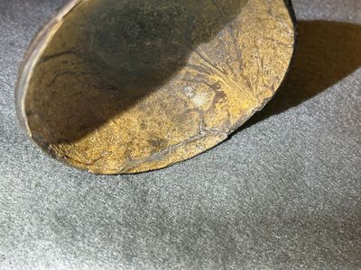 Een Spaans koloniale huwelijksbeker in kokos- en corozo hout, wellicht Cuzco, Peru, 17e eeuw — foto 7