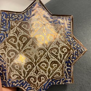 Een stervormige tegel met lusterglazuur, Kashan, Iran, 14e eeuw — foto 11