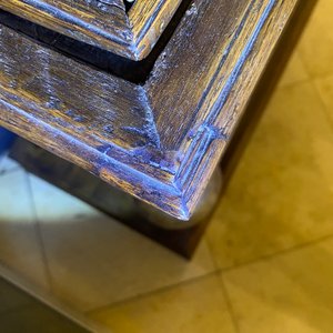 Een tweedeurskabinet op voet in eik en ebbenhout, De Nederlanden, 17e eeuw — foto 9
