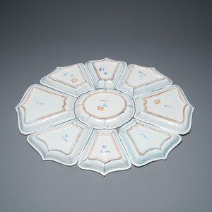 Een uiterst zeldzaam blauw-wit Delfts negendelig hors-d'oeuvre stel, eind 17e eeuw — foto 2