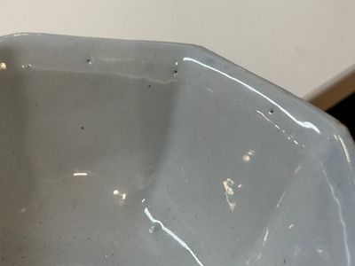 Een uiterst zeldzaam blauw-wit Delfts vijfdelig theeservies, 18e eeuw — foto 3