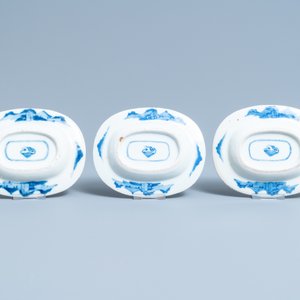 Een uitgebreid Chinees blauw-wit servies met jachtdecor, 18/19e eeuw — foto 34