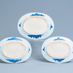 Een uitgebreid Chinees blauw-wit servies met jachtdecor, 18/19e eeuw — foto 51