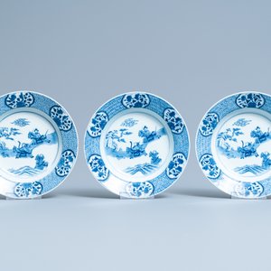 Een uitgebreid Chinees blauw-wit servies met jachtdecor, 18/19e eeuw — foto 56