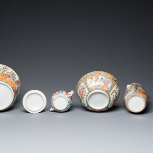 Een uitgebreide collectie Chinees Canton famille rose porselein, 19e eeuw — foto 13