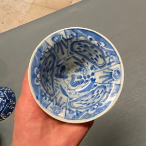 Een uitgebreide en diverse collectie Chinees porselein, Kangxi en later — foto 65
