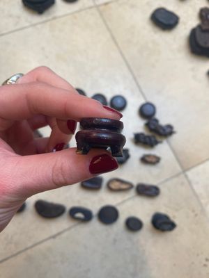 Een uitgebreide verzameling van 137 gevarieerde Chinese kleine houten sokkels, 19/20e eeuw — foto 3