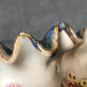 Een uitzonderlijk driedelig Chinees famille rose epergne tafelstuk, 19e eeuw — foto 9