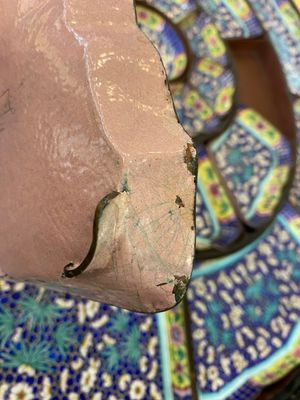 Een uitzonderlijk groot Chinees rijsttafelservies in Canton email in originele Cantonese vergulde en gelakte presenteertafel, 18/19e eeuw — foto 29