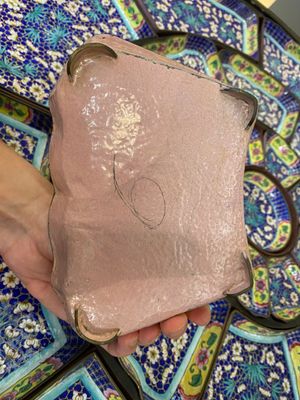 Een uitzonderlijk groot Chinees rijsttafelservies in Canton email in originele Cantonese vergulde en gelakte presenteertafel, 18/19e eeuw — foto 43