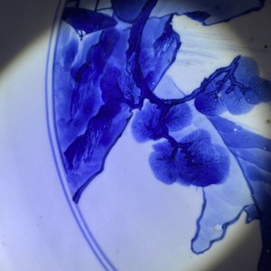 Een uitzonderlijk grote Chinese blauw-witte kom, Kangxi — foto 10