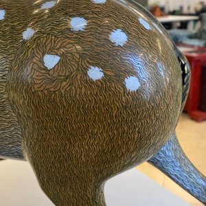 Een uitzonderlijk paar grote Chinese cloisonné modellen van herten, Qianlong/Jiaqing — foto 20