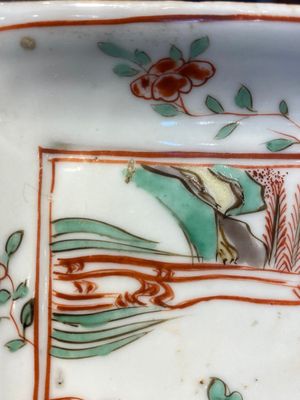 Een uitzonderlijke set van vijf vierkante Chinese wucai ko-sometsuke schotels voor de Japanse markt, Transitie periode — foto 32