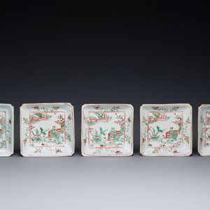 Een uitzonderlijke set van vijf vierkante Chinese wucai ko-sometsuke schotels voor de Japanse markt, Transitie periode — foto 2