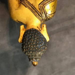 Een verguld bronzen figuur van Boeddha Vajrasana, Tibet, 15/16e eeuw — foto 20