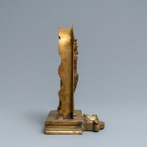 Een verguld bronzen figuur van een tempelwachter, Nepal, 19e eeuw — foto 5