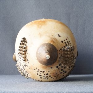 Een verguld en gelakt albasten Boeddha hoofd, Birma, 19e eeuw — foto 22