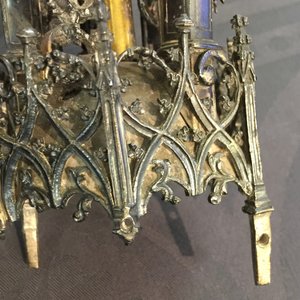 Een verguld zilveren monstrans met inlegwerk van half-edelstenen, gedateerd 1614 — foto 24