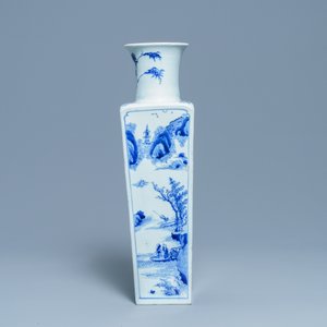 Een vierkante Chinese blauw-witte vaas, Kangxi merk en periode — foto 2