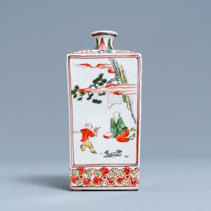 Een vierkante Japanse Ko-Imari fles voor sake, Edo, 18e eeuw — foto 2